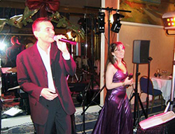 Duo - trio chanteurs groupe Triangle, animation mariage, anniversaire, soirée gala, aperitif dinatoire